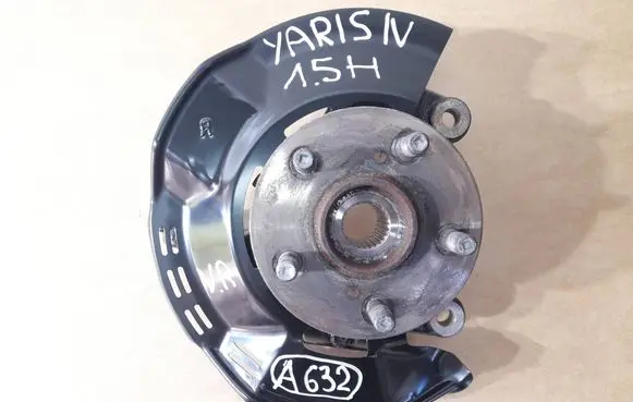 Toyota Yaris XP210 Front wheel hub spindle knuckle 43211024XX