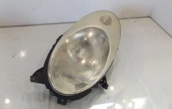 Nissan Micra Headlight/headlamp