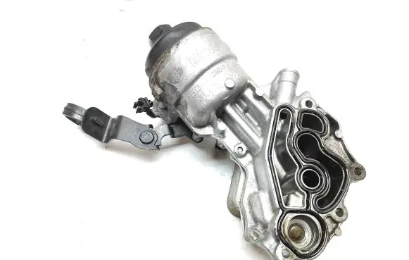 Peugeot 5008 II Oil filter mounting bracket 9823532380F