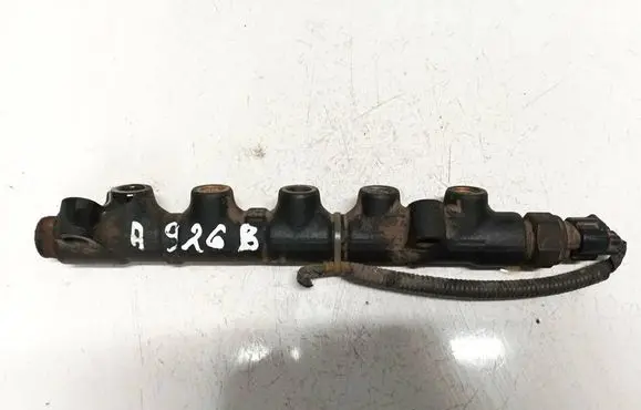 Fuel main line pipe