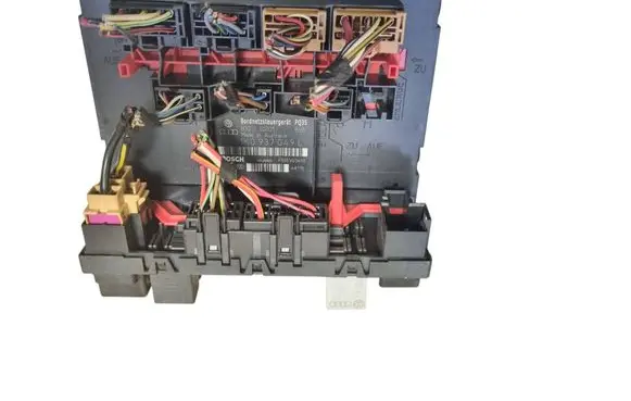 Skoda Octavia Mk2 (1Z) Comfort/convenience module 1K0937049L F005V00459