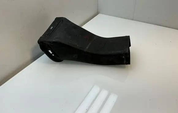 BMW 5 E60 E61 Brake cooling air channel/duct 7896587 11460914