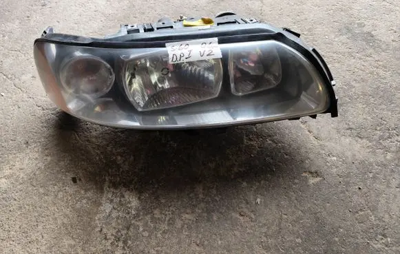 Volvo S60 Headlight/headlamp