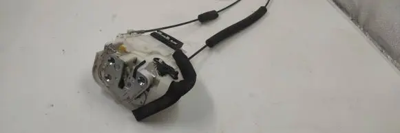 Subaru Legacy Front door lock
