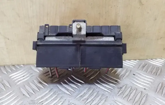 Citroen C5 Fuse module