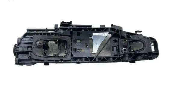 Front door exterior handle/bracket