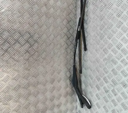 BMW 4 F32 F33 Windshield/front glass wiper blade 7297557 7260485