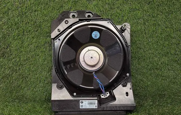 BMW 4 F36 Gran coupe Subwoofer speaker 9210150 6513921015009