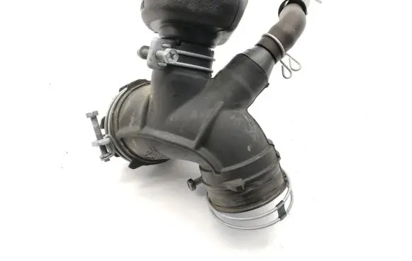 Air intake hose/pipe