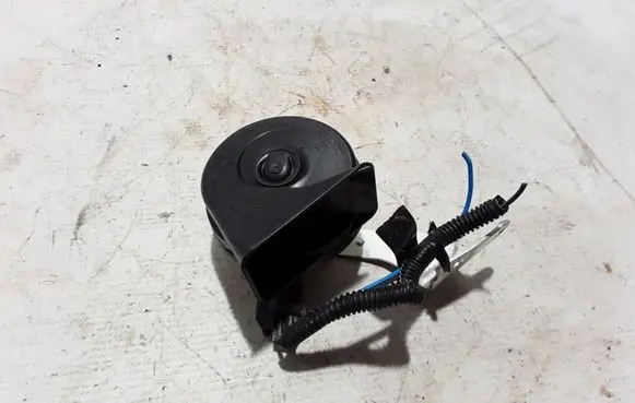 Volvo XC90 Horn signal 32328568