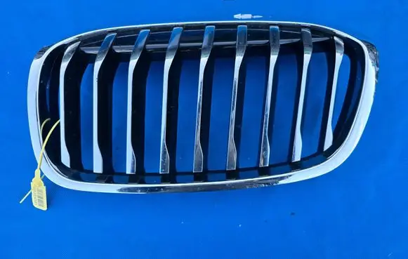 BMW X1 F48 F49 Front grill