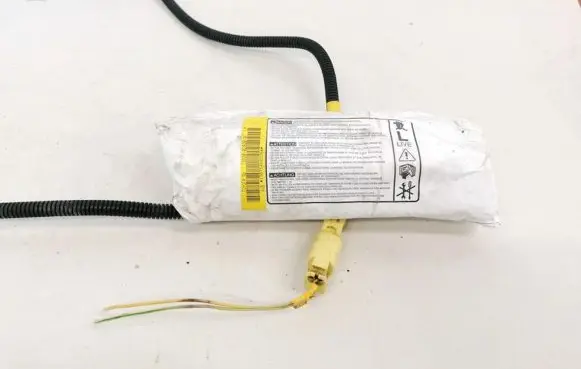Toyota Corolla E120 E130 Seat airbag 7392002020a 73920-02020-a