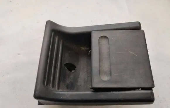 Mercedes-Benz Sprinter W901 W902 W903 W904 Rear door interior handle 9017601361