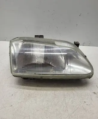 Renault Megane I Headlight/headlamp E24706