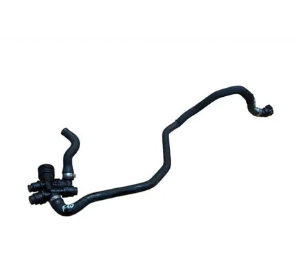 BMW 5 F10 F11 Engine coolant pipe/hose 17128513834 8513834