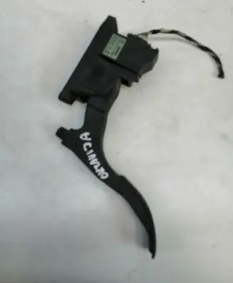Skoda Octavia Mk1 (1U) Accelerator throttle pedal 1J1721503K