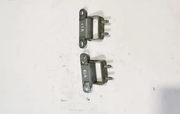 KIA Sportage Tailgate/trunk/boot hinge