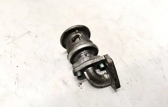 Audi A4 S4 B6 8E 8H EGR valve 078131102f 72256012