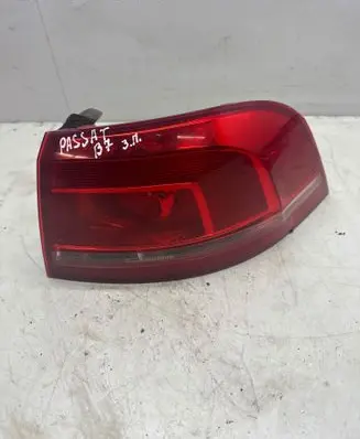 Volkswagen PASSAT B7 Rear/tail lights 3AF945096E E12990 605002