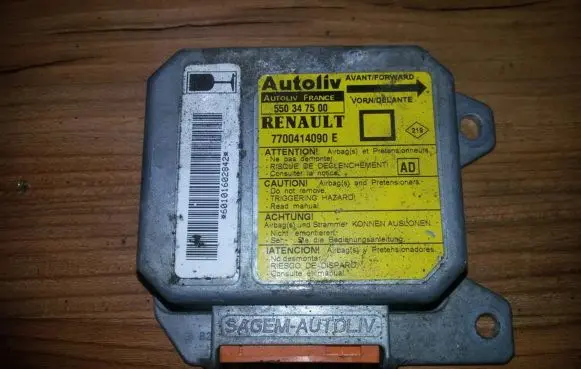 Renault Megane I Airbag control unit/module 7700414090e 550347500