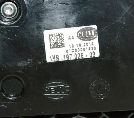 Volkswagen Touareg II Headlight/headlamp 03B0873930