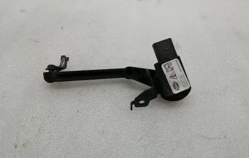 Porsche Taycan 9J1 Rear air suspension level height sensor 9J1616572A