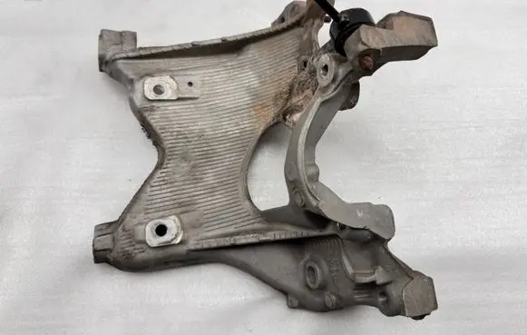 Audi A5 other engine part 8W0399295