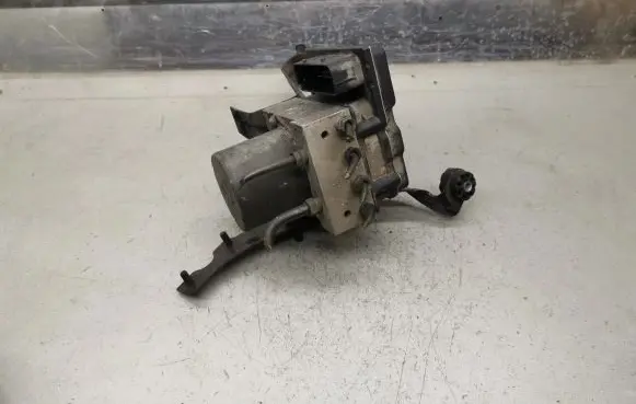 BMW 5 E60 E61 ABS Pump 34516774000 6774000 0265236010