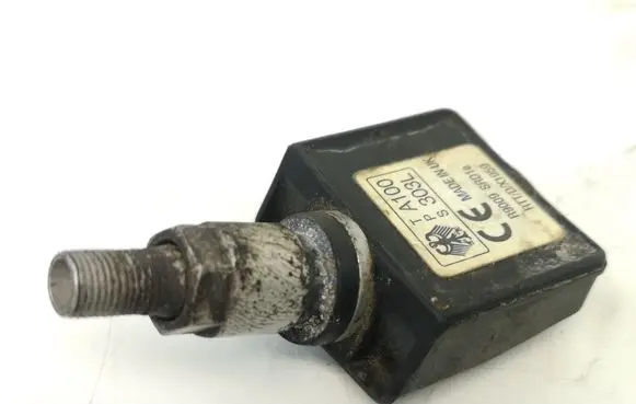 Volkswagen Golf I Tire pressure sensor 9634866180