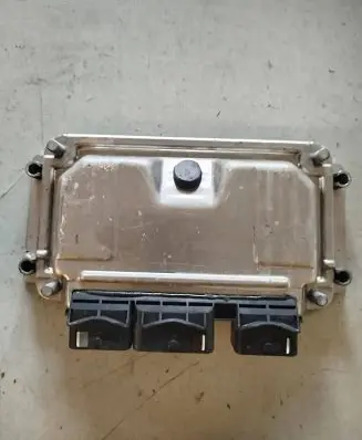 Citroen C3 Engine control unit/module 9658477180 0261207858