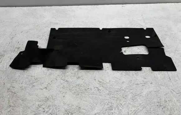 Jeep Grand Wagoneer Intercooler air guide/duct channel 