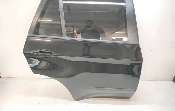 BMW X5 E70 Rear door