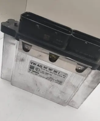 Volkswagen Golf VI Engine control unit/module 04E907309E 110R000192 0261S07729