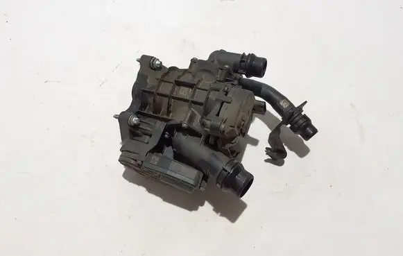 BMW X3 G01 Thermostat 8642560