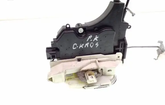 Citroen C-Crosser Front door lock