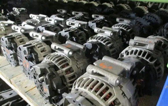 Audi A4 S4 B8 8K Generator/alternator 06H903018J