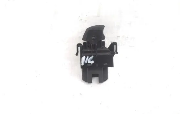 Mitsubishi Outlander Electric window control switch 8608A415