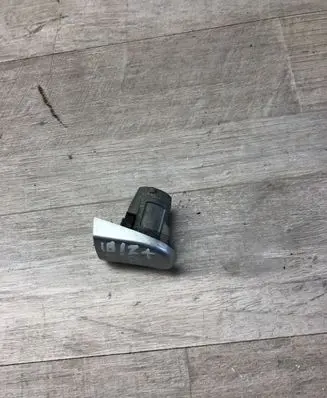 Seat Ibiza III (6L) Front door handle cover 1K442