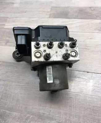 Volkswagen Sharan ABS Pump 7N0614109H 17618822 4085587K