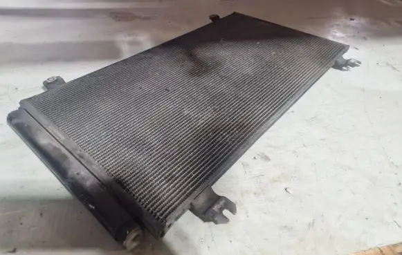 Mitsubishi Grandis A/C cooling radiator (condenser)