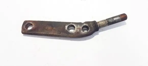 Nissan Primera Bracket in trunk/boot 