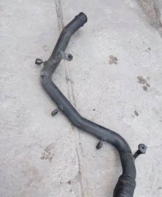 Audi Q7 4L Intercooler hose/pipe 7L6145795Q 7L6145770M