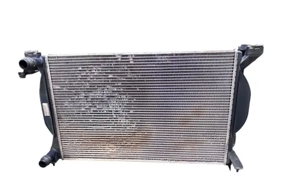 Audi A4 S4 B6 8E 8H Coolant radiator 8E0121251A