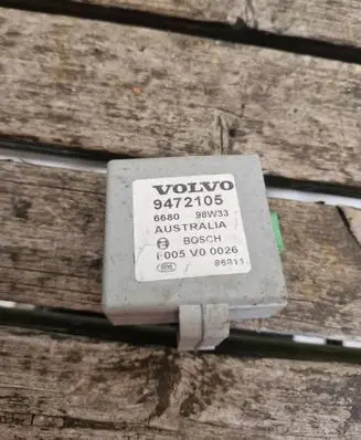 Volvo S80 Alarm control unit/module 9472105 F005V00026