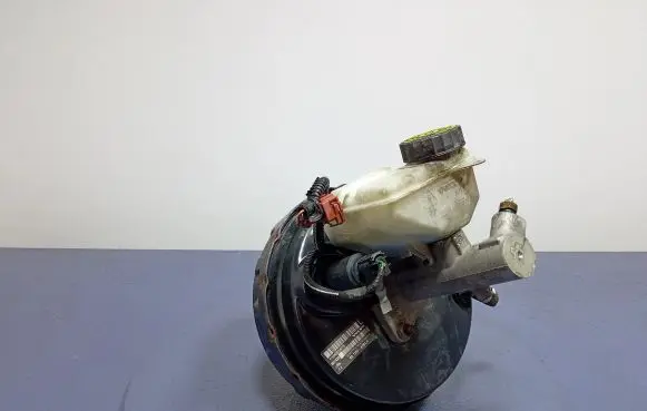 Volvo S60 Brake booster 30665455