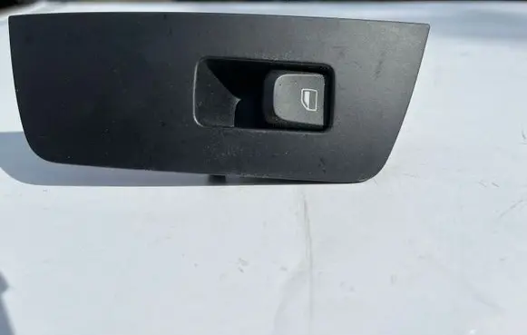 Audi A1 Electric window control switch 8X1959522
