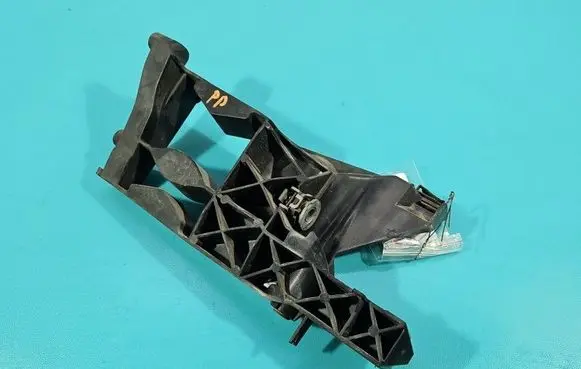 Audi A6 S6 C7 4G Front bumper mounting bracket 4G0805608 IMPRK1527887