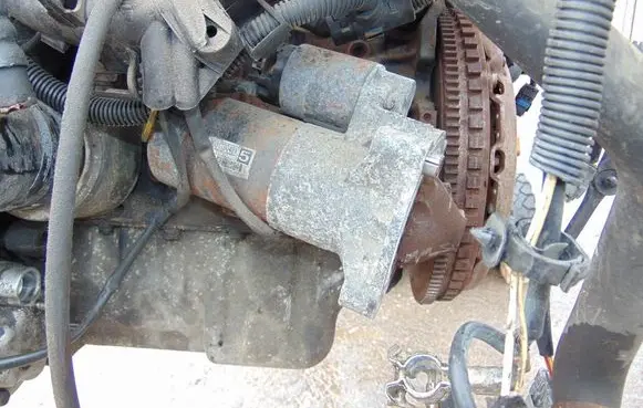 Peugeot 206 Starter motor 583672 M001T80481 M001T80082