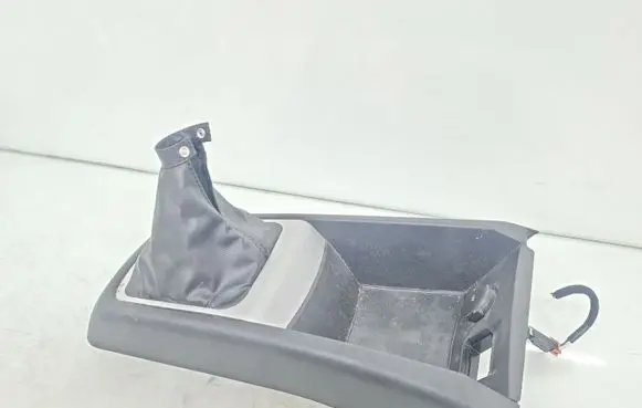 KIA Ceed Gear shifter surround trim plastic C15K107S