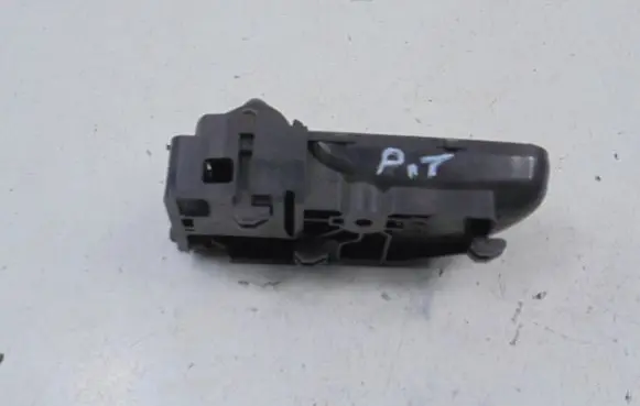 Subaru Impreza II Rear door interior handle